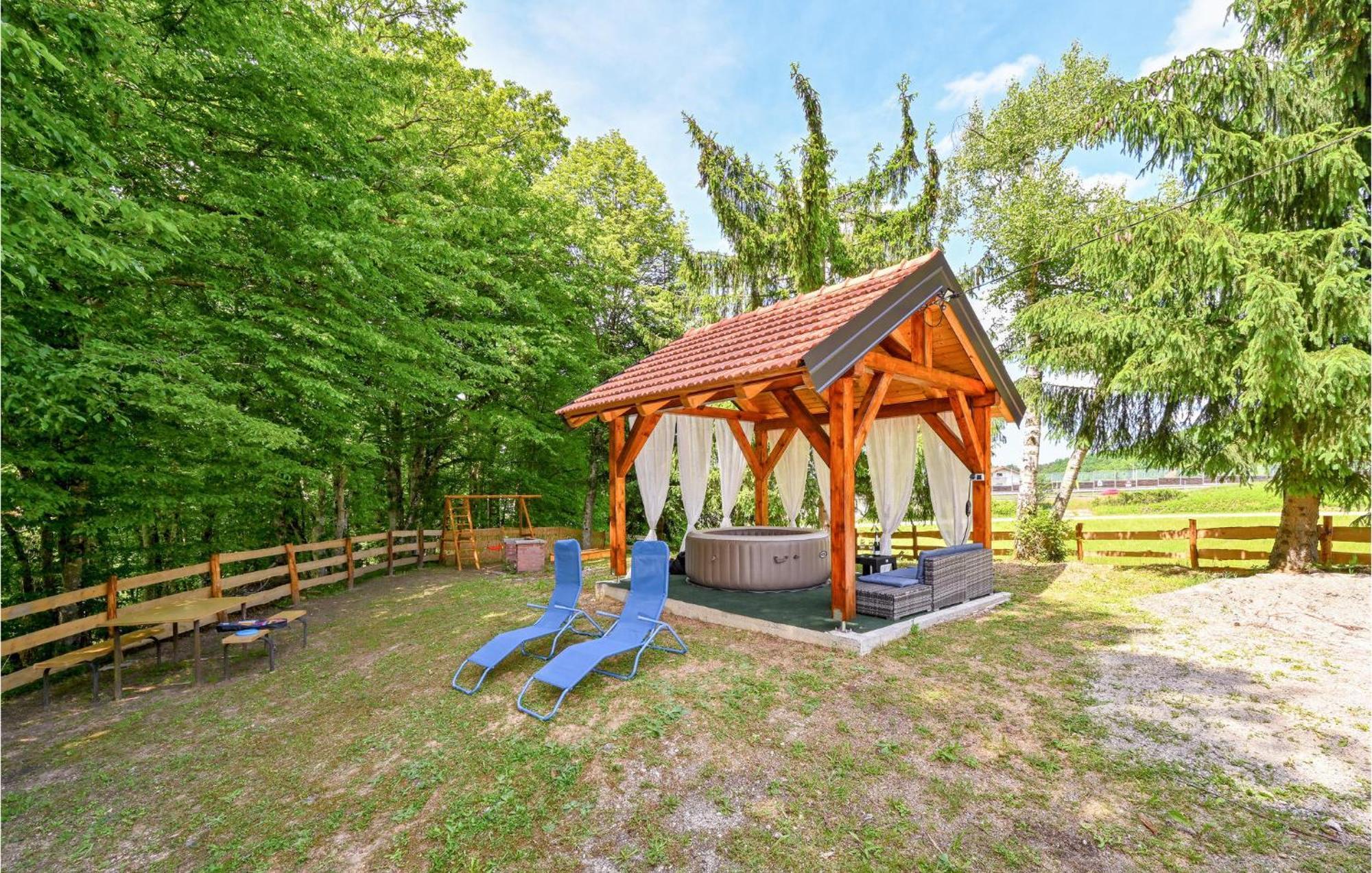 2 Bedroom Gorgeous Home In Gornje Stative Exterior photo